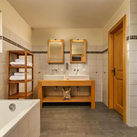 Elbaz - Swiss With Breathtaking Views La Tzoumaz