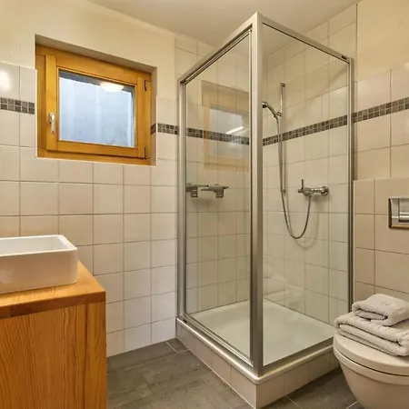 Elbaz - Swiss With Breathtaking Views * Ла-Тзума