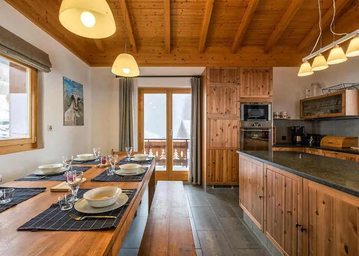 Elbaz - Swiss With Breathtaking Views Chalet