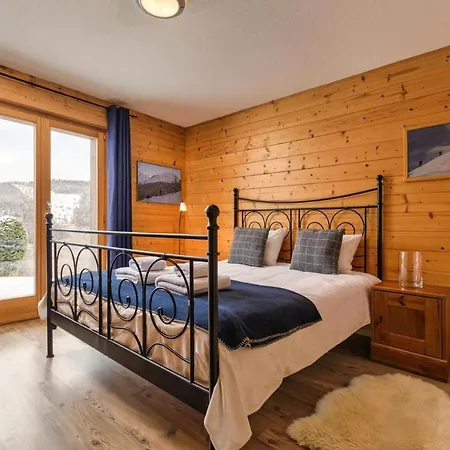 Elbaz - Swiss With Breathtaking Views Chalet